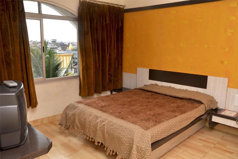 Sharan Hotel Shirdi Luaran gambar